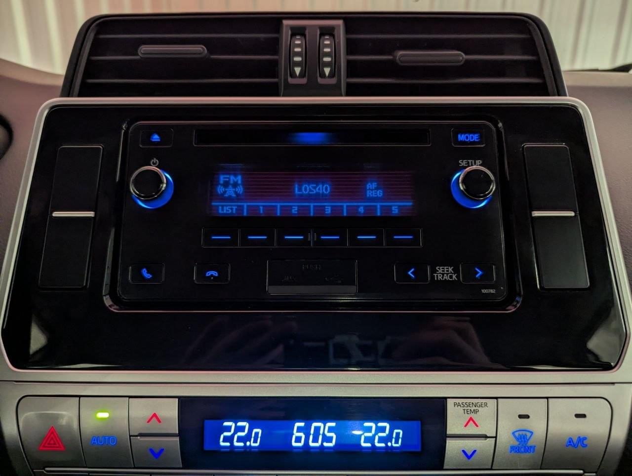 TOYOTA LAND CRUISER 2.8 D-4D 7PL GX 177CV 29 