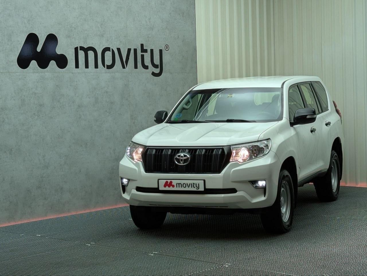 TOYOTA LAND CRUISER 2.8 D-4D 7PL GX 177CV 2 