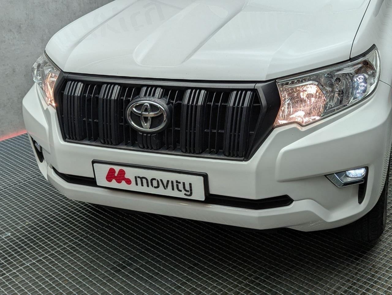 TOYOTA LAND CRUISER 2.8 D-4D 7PL GX 177CV 6 