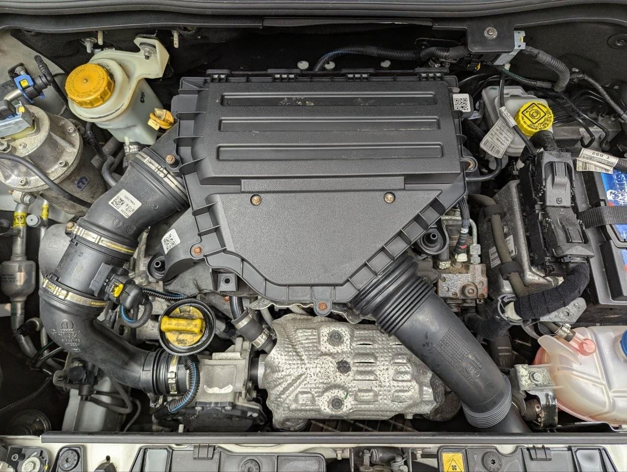 FIAT FIORINO 1.3 MJET 80CV 5 PLAZAS 11 