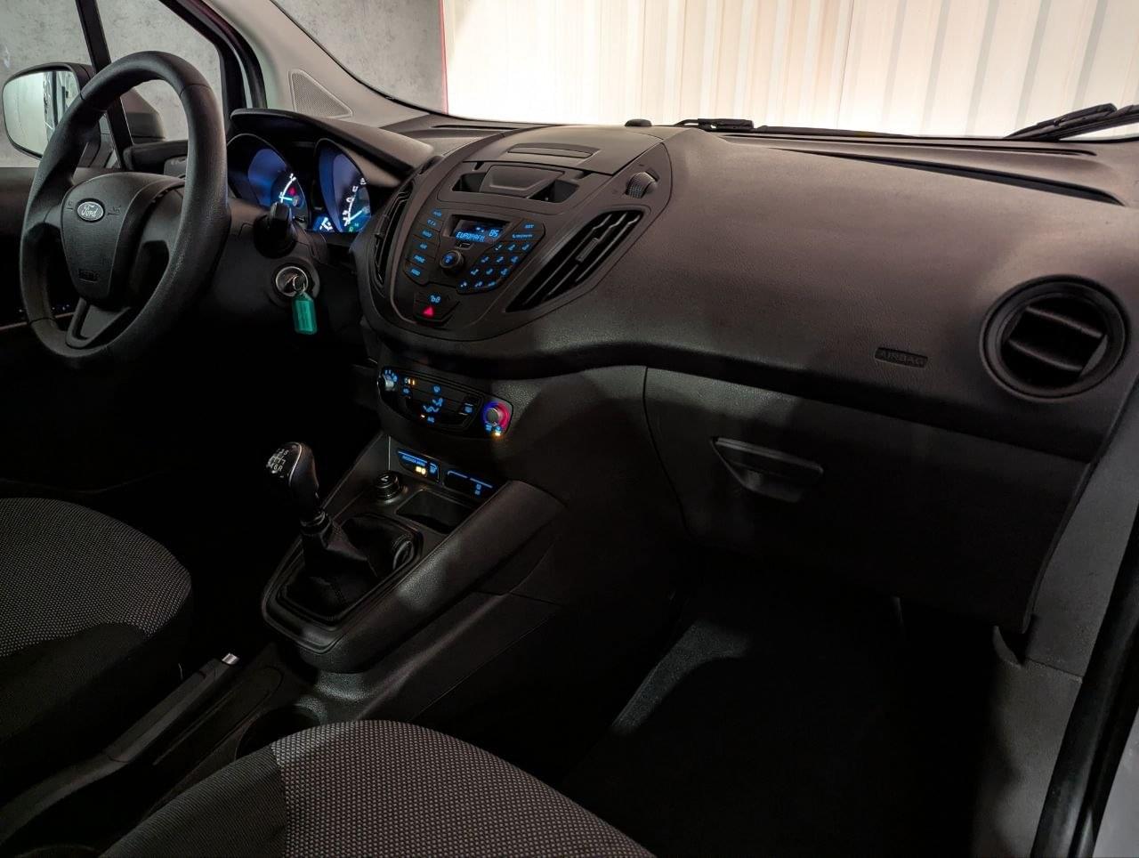 FORD TOURNEO COURIER 1.5 TDCI 75CV AMBIENTE 21 