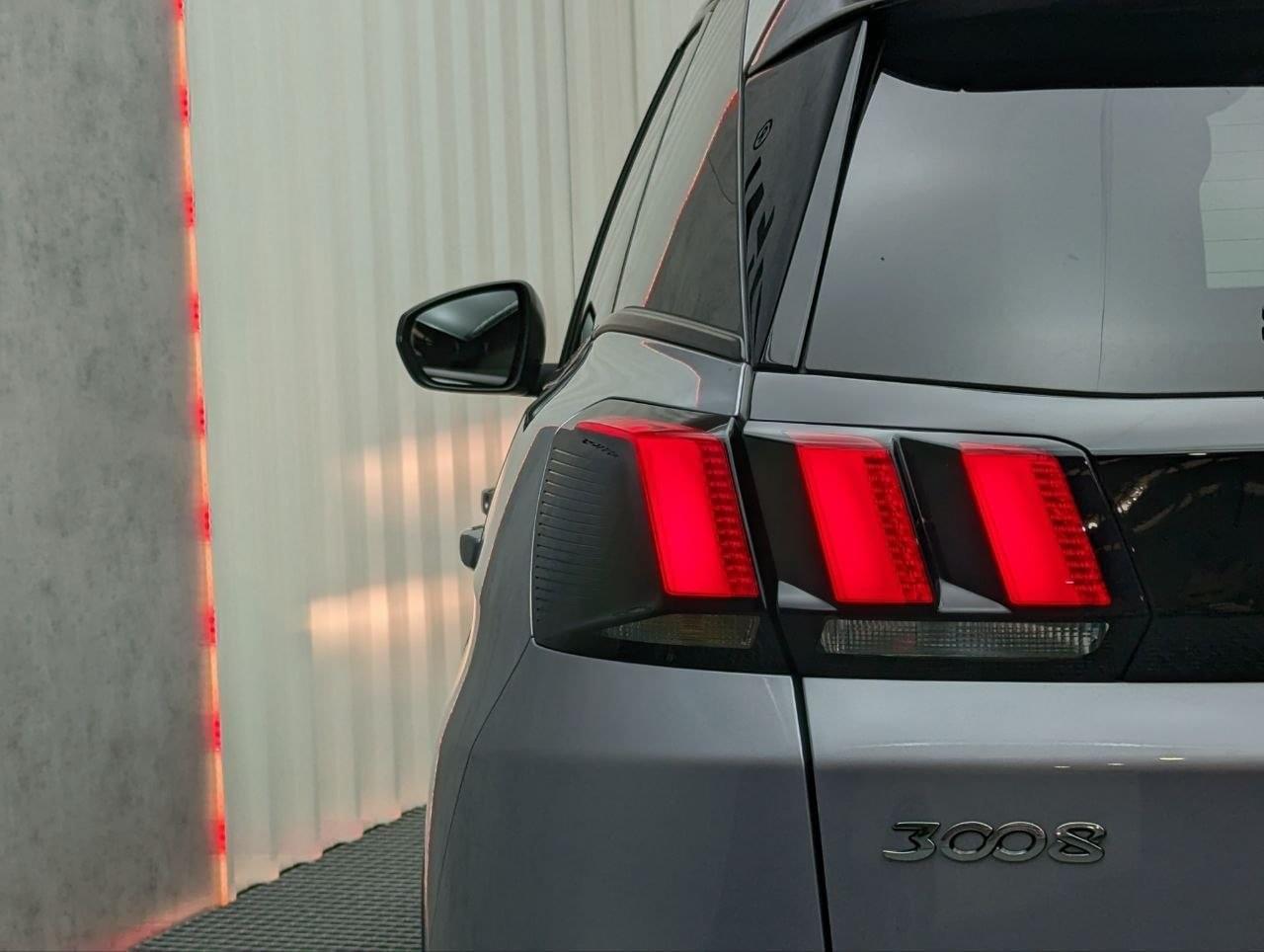 PEUGEOT 3008 1.5 BLUEHDI 130CV EAT8 ACTIVE BUSINESS 16