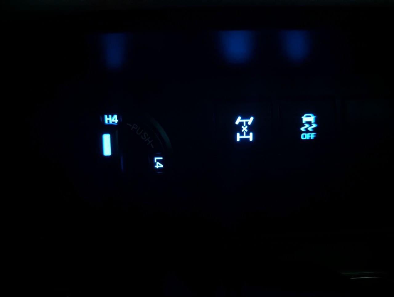 TOYOTA LAND CRUISER 2.8 D-4D 3P VX 204CV 44