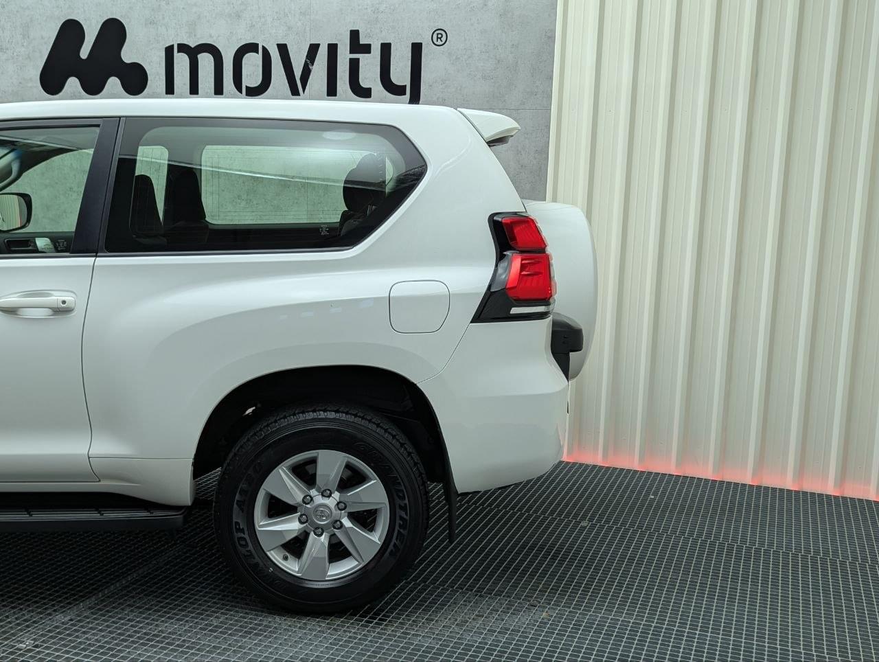 TOYOTA LAND CRUISER 2.8 D-4D 3P VX 204CV 8