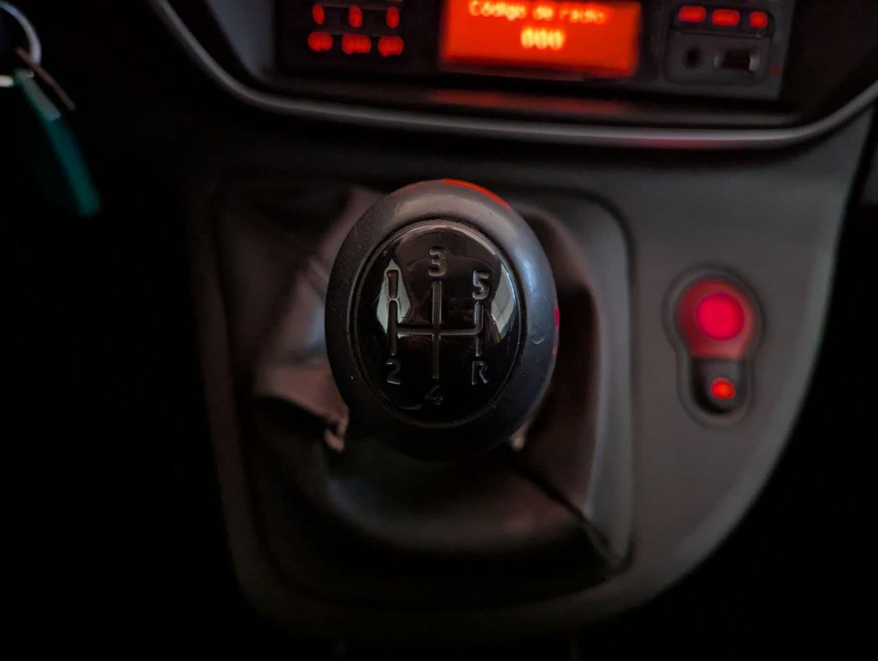 RENAULT KANGOO MAXI FURGON 1.5 DCI 90CV L2 25