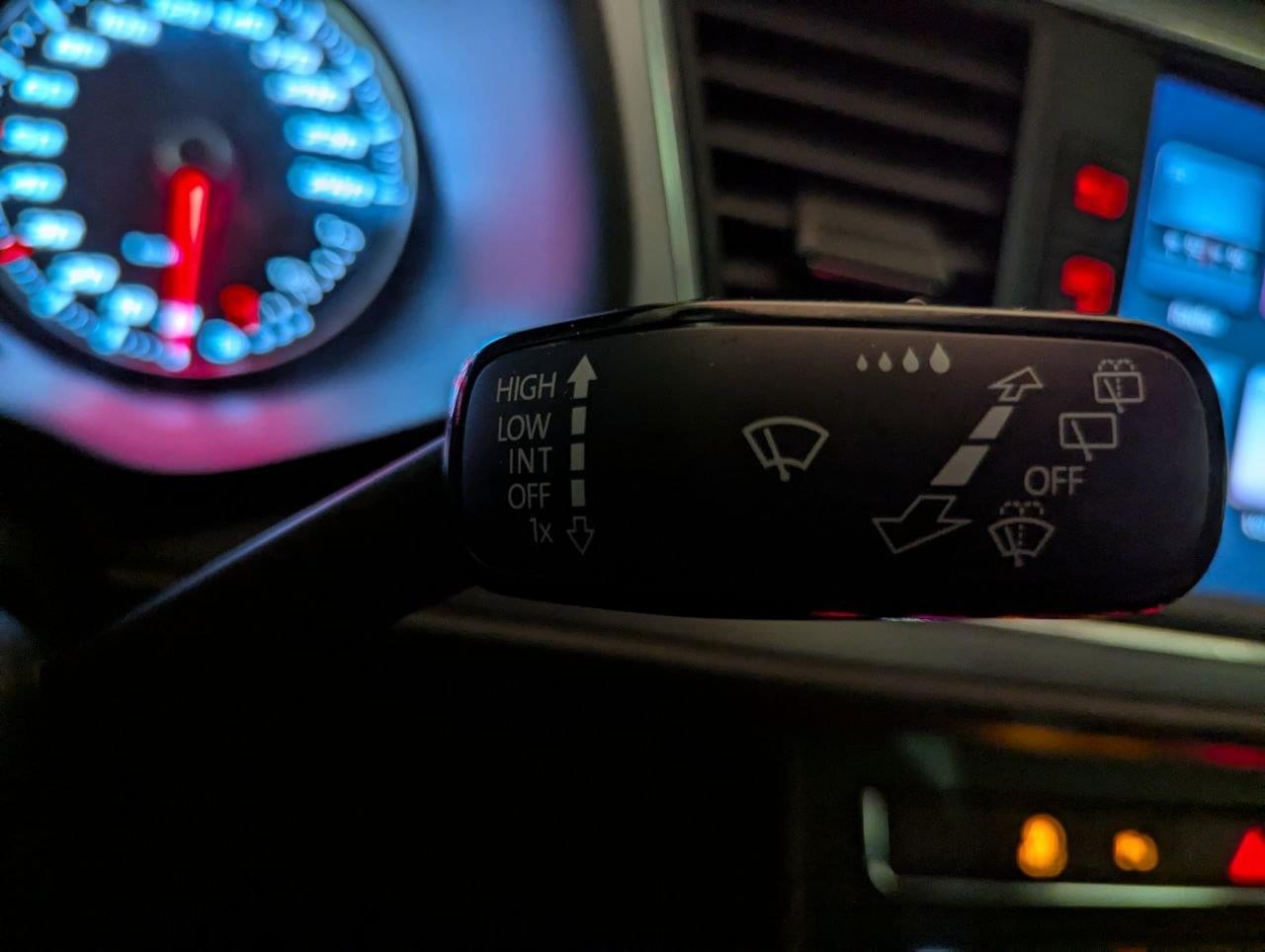 SEAT LEÓN ST 1.6 TDI 115CV STYLE 36 