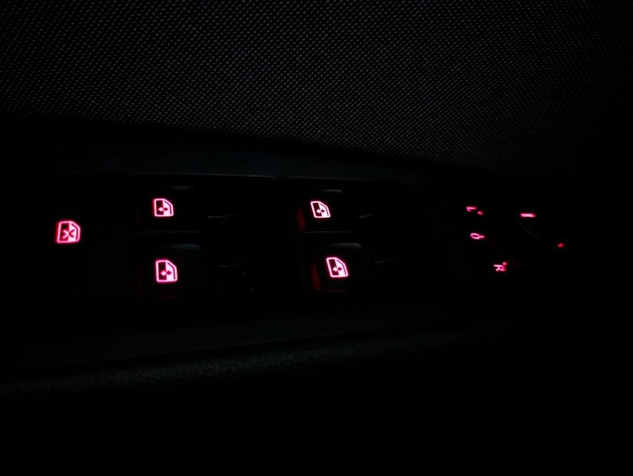 SEAT LEÓN ST 1.6 TDI 115CV STYLE 38 