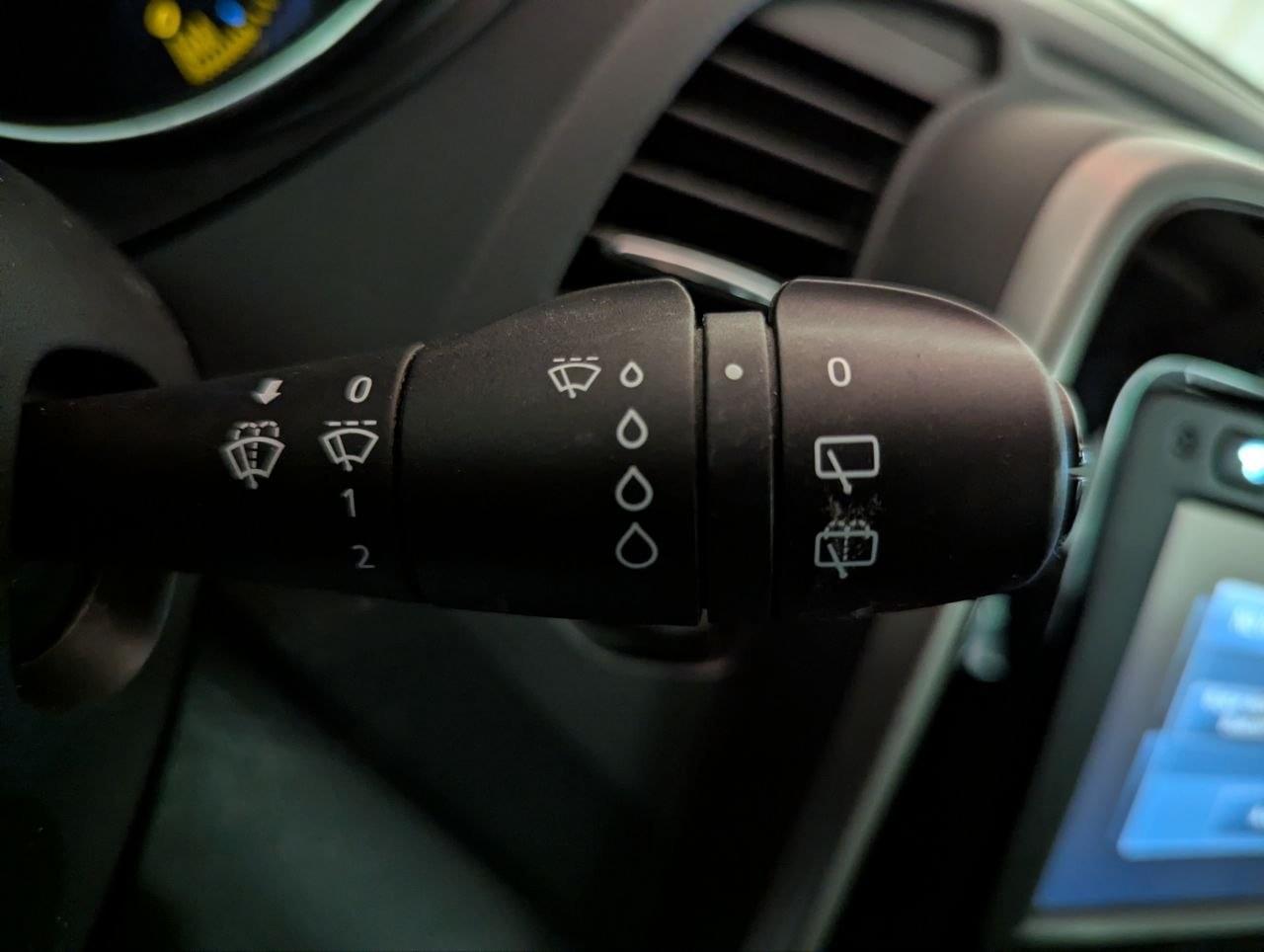 RENAULT CAPTUR 1.2TCE 120CV 34