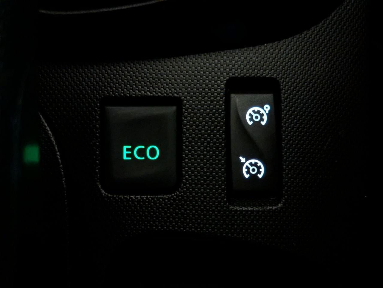 RENAULT CAPTUR 1.2TCE 120CV 37