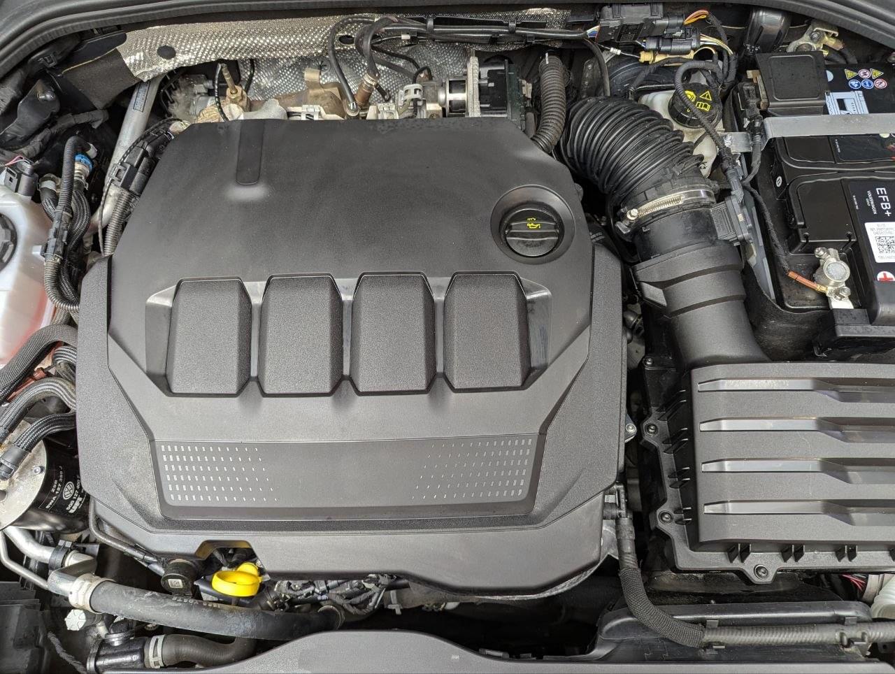 VOLKSWAGEN GOLF VIII 2.0 TDI STYLE DSG 150CV 11