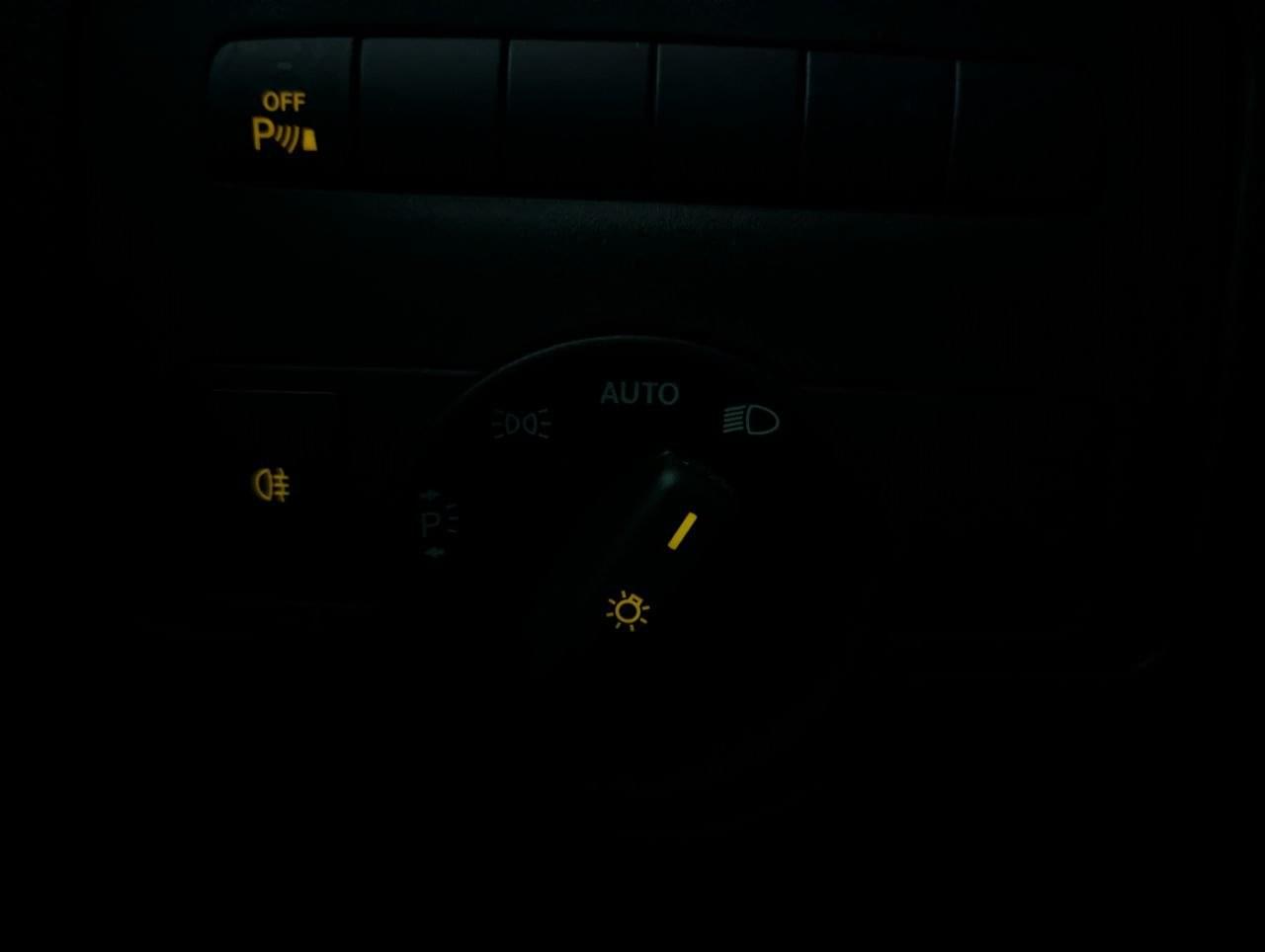 MERCEDES VITO FURGON 114CDI COMPACT PRO 36