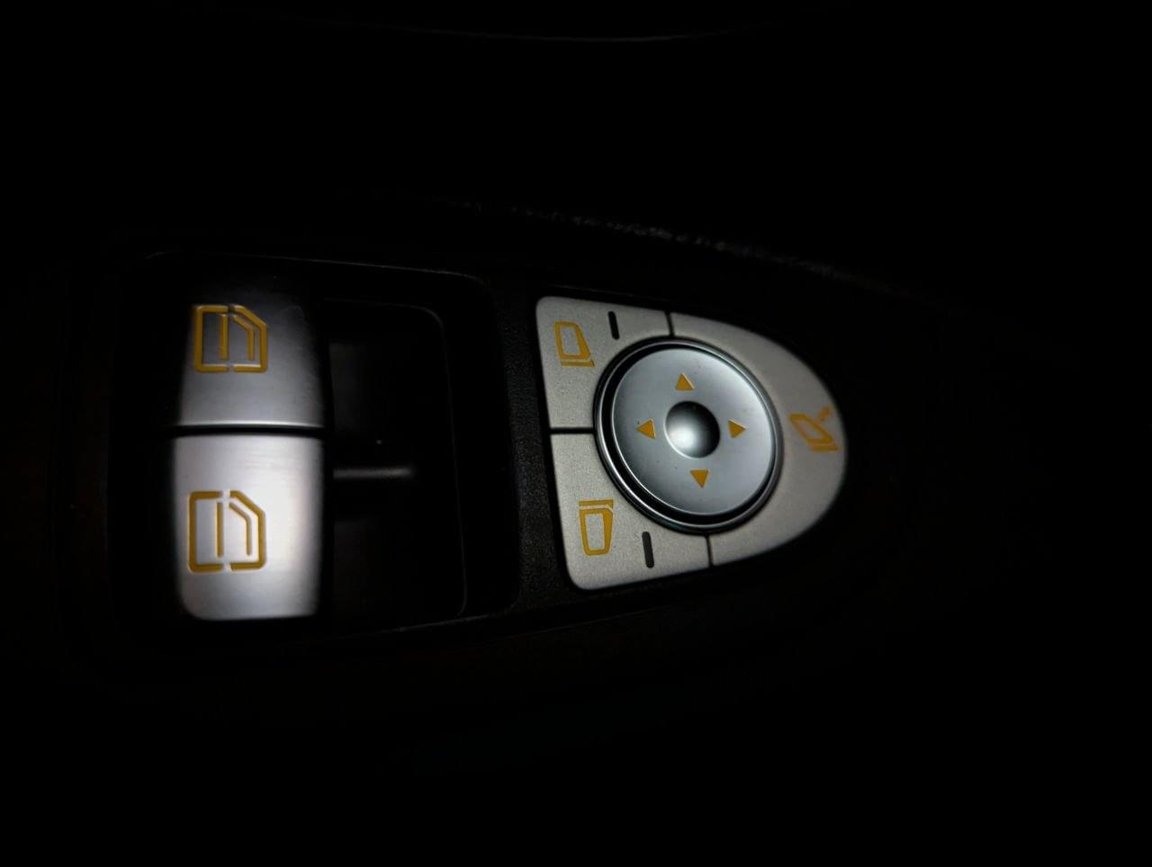 MERCEDES VITO FURGON 114CDI COMPACT PRO 37