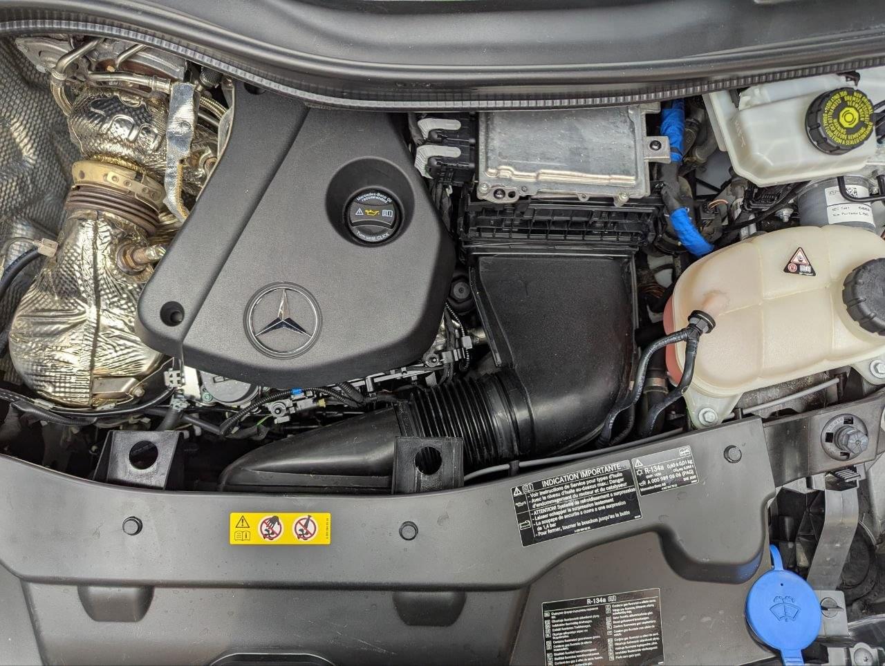 MERCEDES VITO FURGON 114CDI COMPACT PRO 11