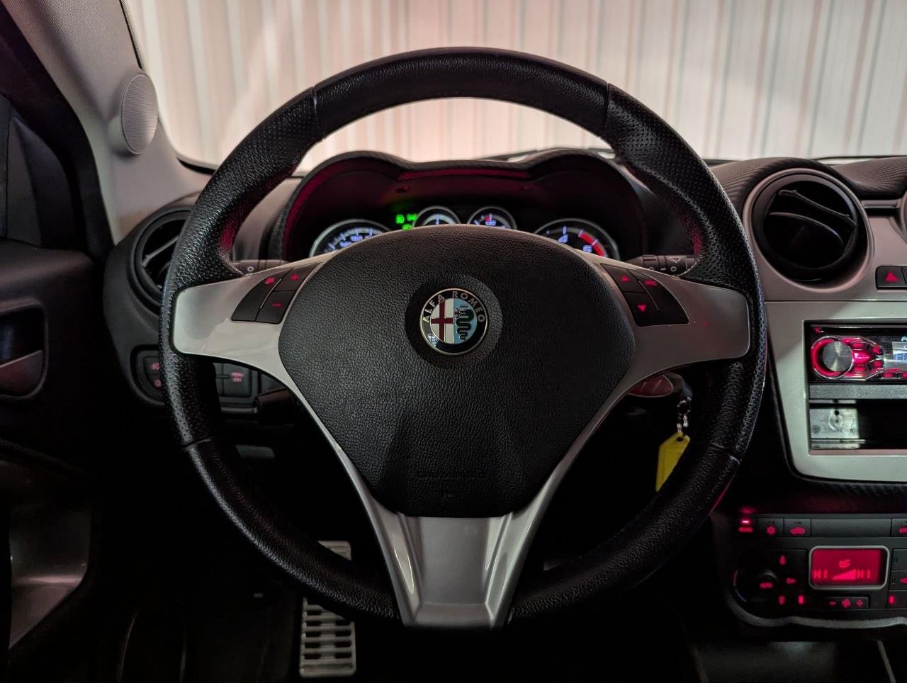 ALFA ROMEO MITO 1.6JTDM DISTINCTIVE  120CV 23 