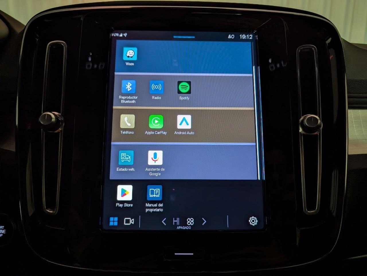 VOLVO XC40 B3 G CORE AUTO 163CV 31 