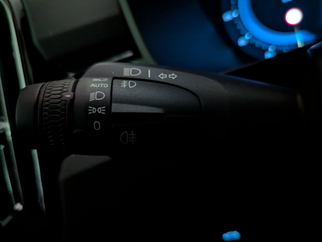 VOLVO XC40 B3 G CORE AUTO 163CV 38 