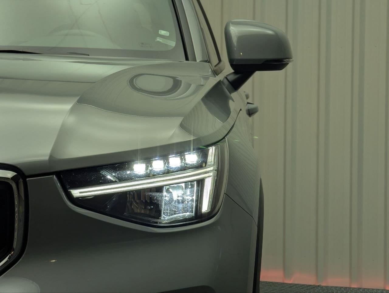 VOLVO XC40 B3 G CORE AUTO 163CV 5 