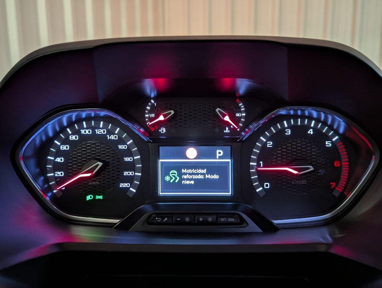 PEUGEOT RIFTER GT-LINE  BLUEHDI  EAT8 130CV 31 