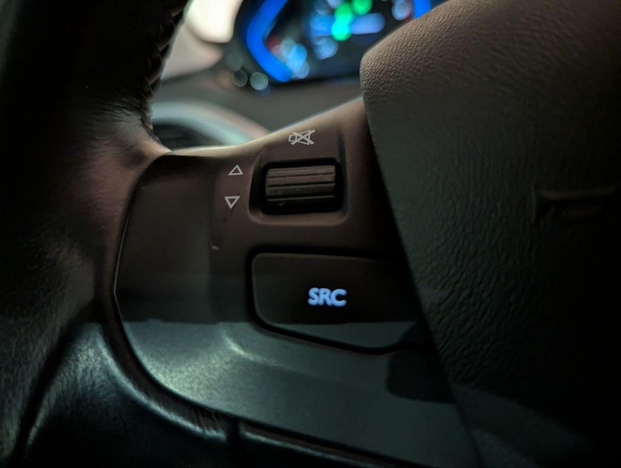 PEUGEOT 2008 ALLURE BLUEHDI 1.6 120CV 33 