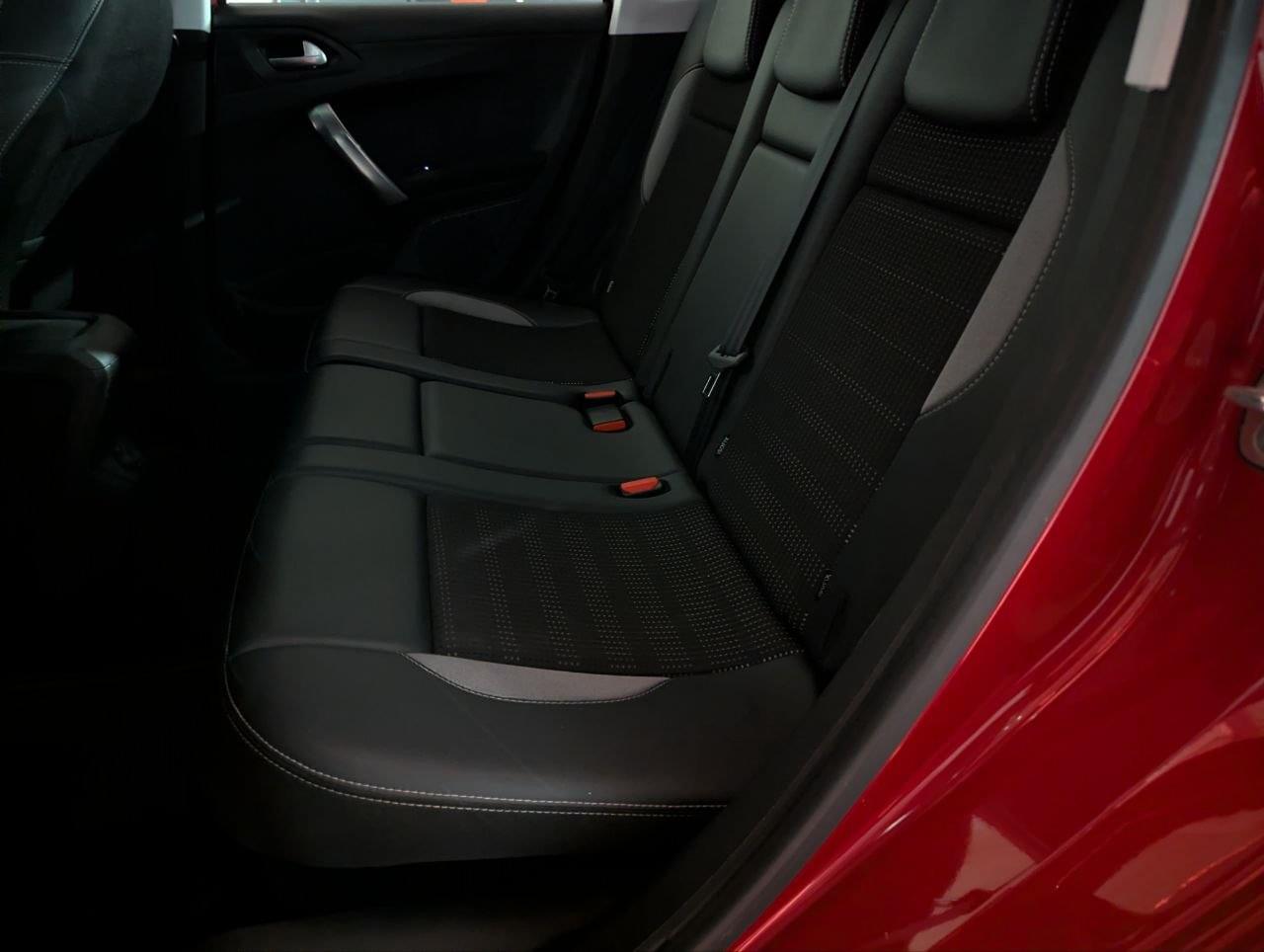 PEUGEOT 2008 ALLURE BLUEHDI 1.6 120CV 20 