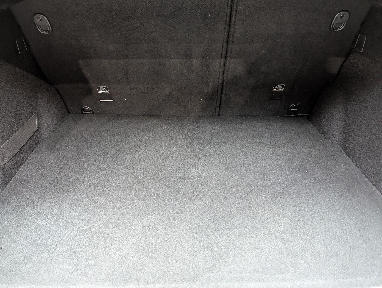 PEUGEOT 2008 ALLURE BLUEHDI 1.6 120CV 21 