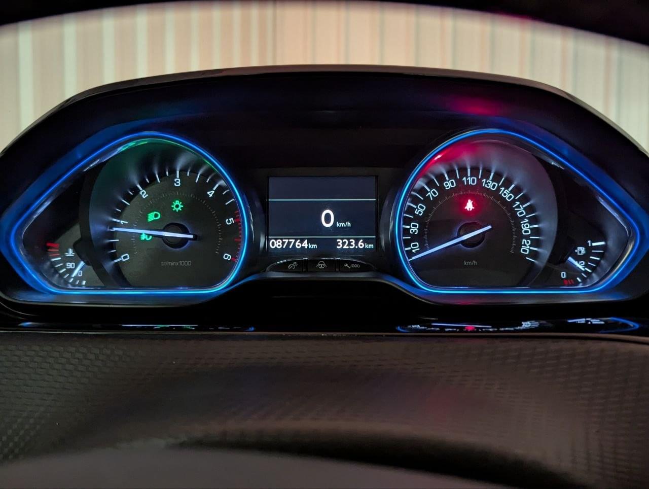 PEUGEOT 2008 ALLURE BLUEHDI 1.6 120CV 24 