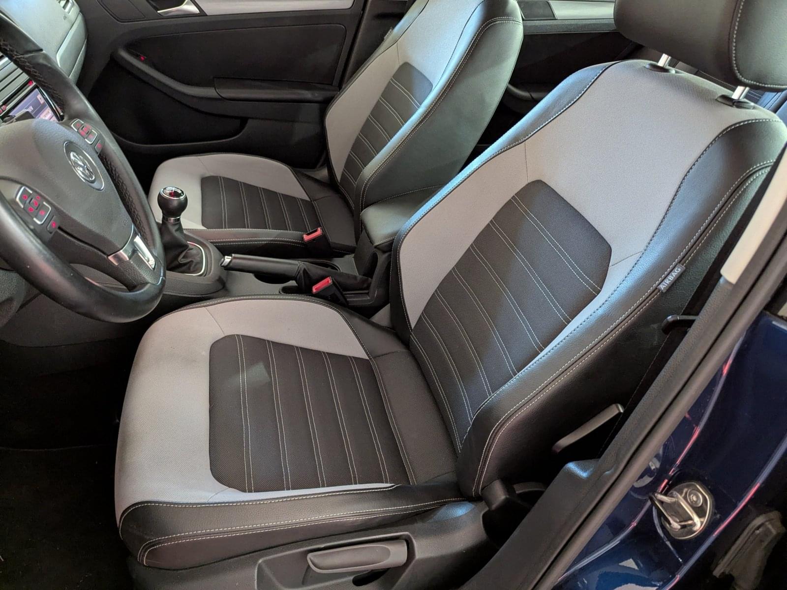 VOLKSWAGEN JETTA 2.0 TDI 140CV SPORT 19
