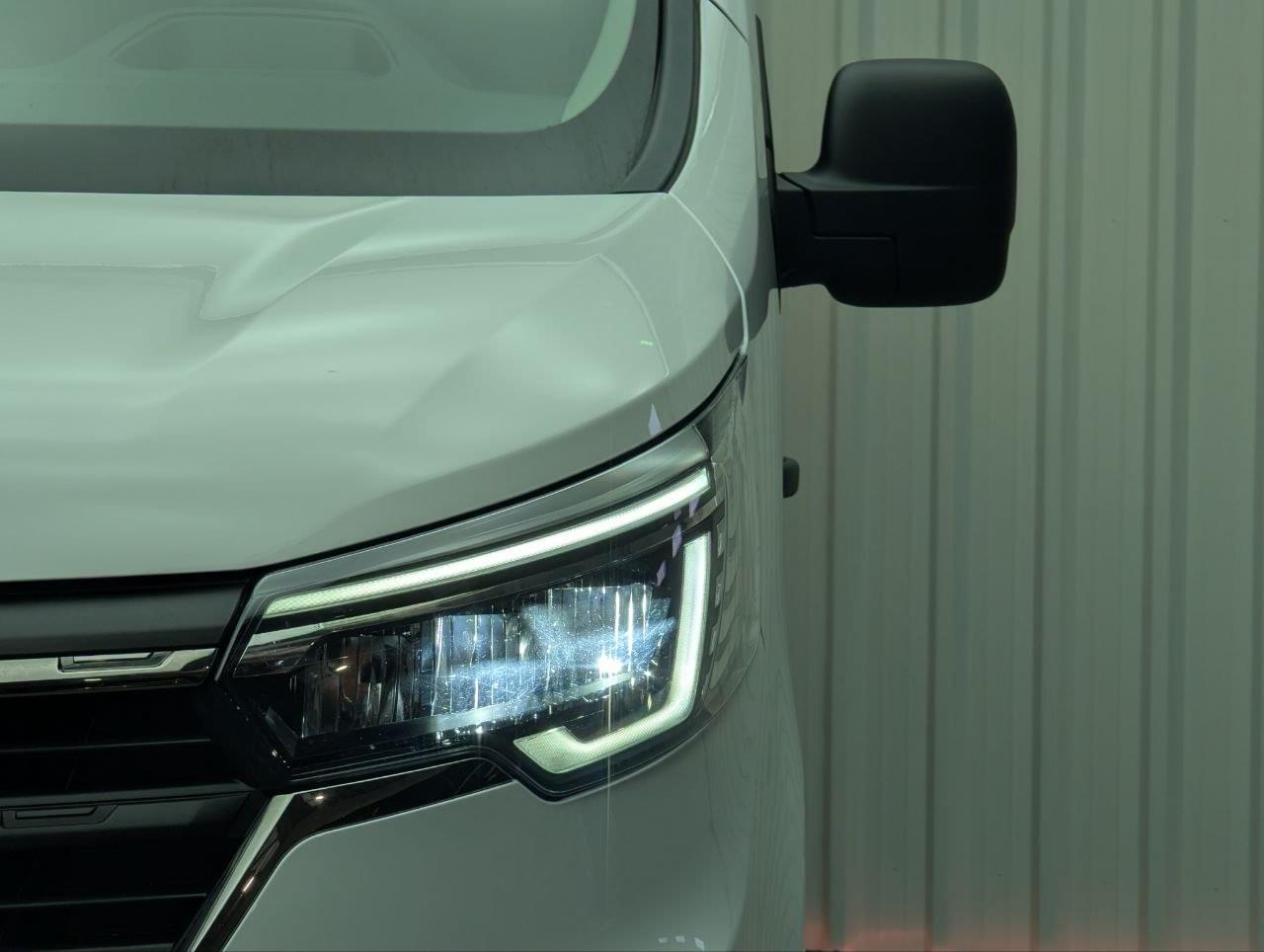 RENAULT TRAFIC FURGON 2.0 BLUEDCI 130CV L1H1 5 