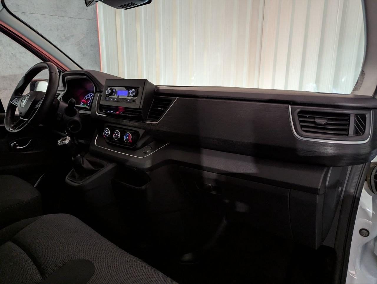 RENAULT TRAFIC 2.0 BLUEDCI 130CV PASSENGER 9 PL 21 