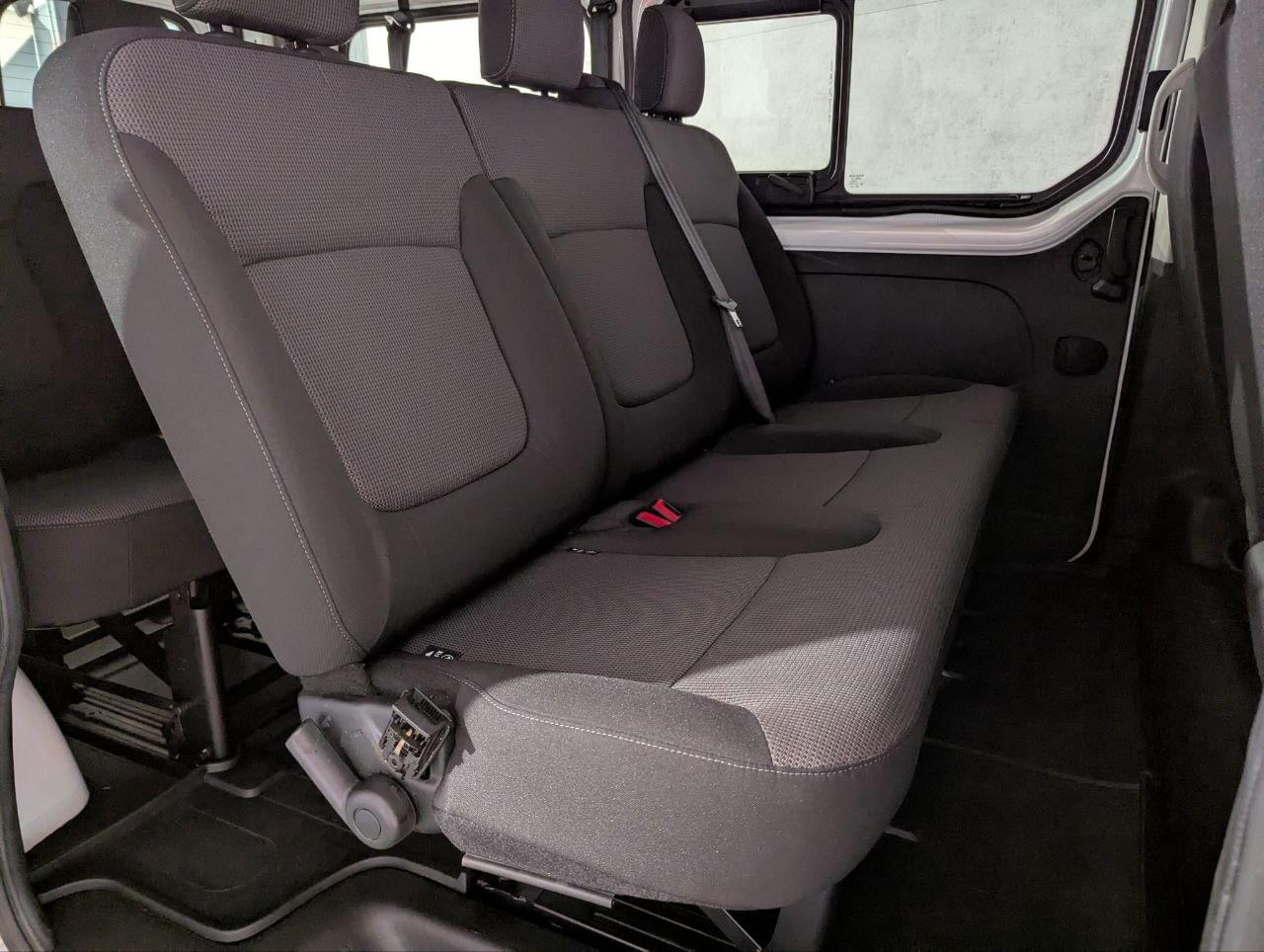 RENAULT TRAFIC 2.0 BLUEDCI 130CV PASSENGER 9 PL 23 