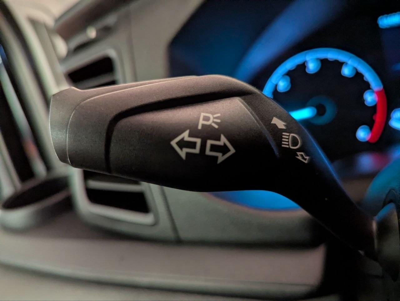 FORD TRANSIT 350 2.0TDCI 130CV CHASIS CARROZADO 26 