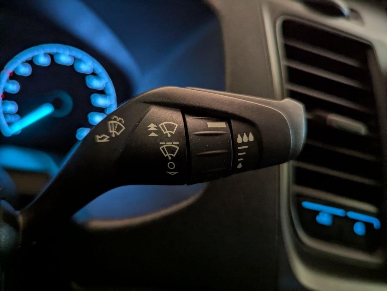 FORD TRANSIT 350 2.0TDCI 130CV CHASIS CARROZADO 27 