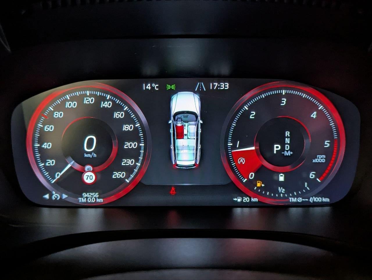 VOLVO V60 2.0 B4 (D) MOMENTUM PRO AUTO 23 