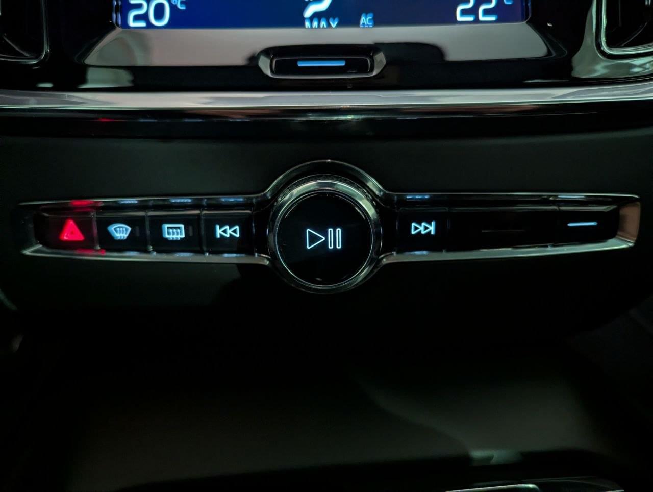 VOLVO V60 2.0 B4 (D) MOMENTUM PRO AUTO 25 