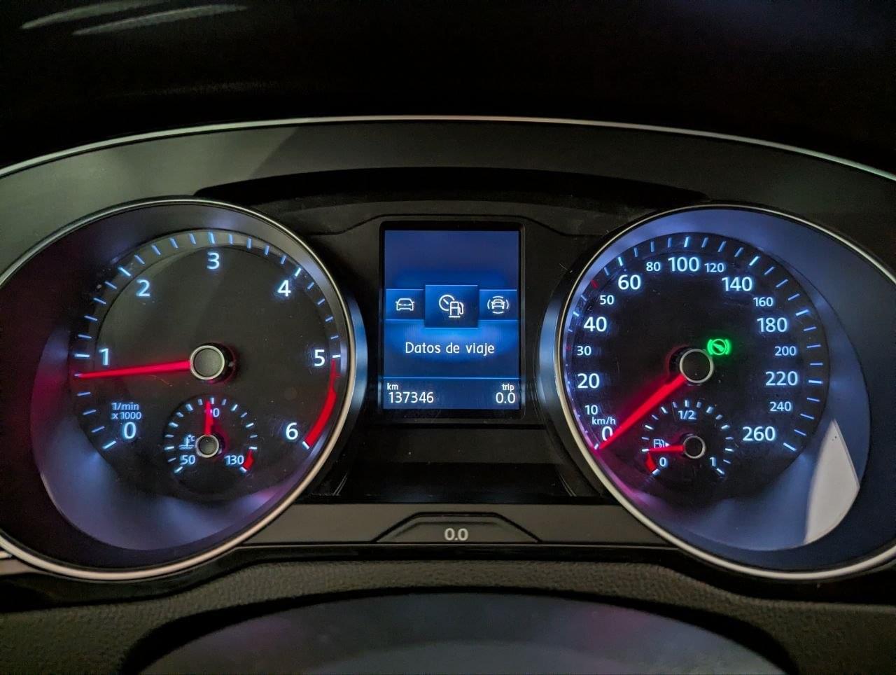 VOLKSWAGEN PASSAT VARIANT EXECUTIVE 2.0 TDI 110KW DSG 31