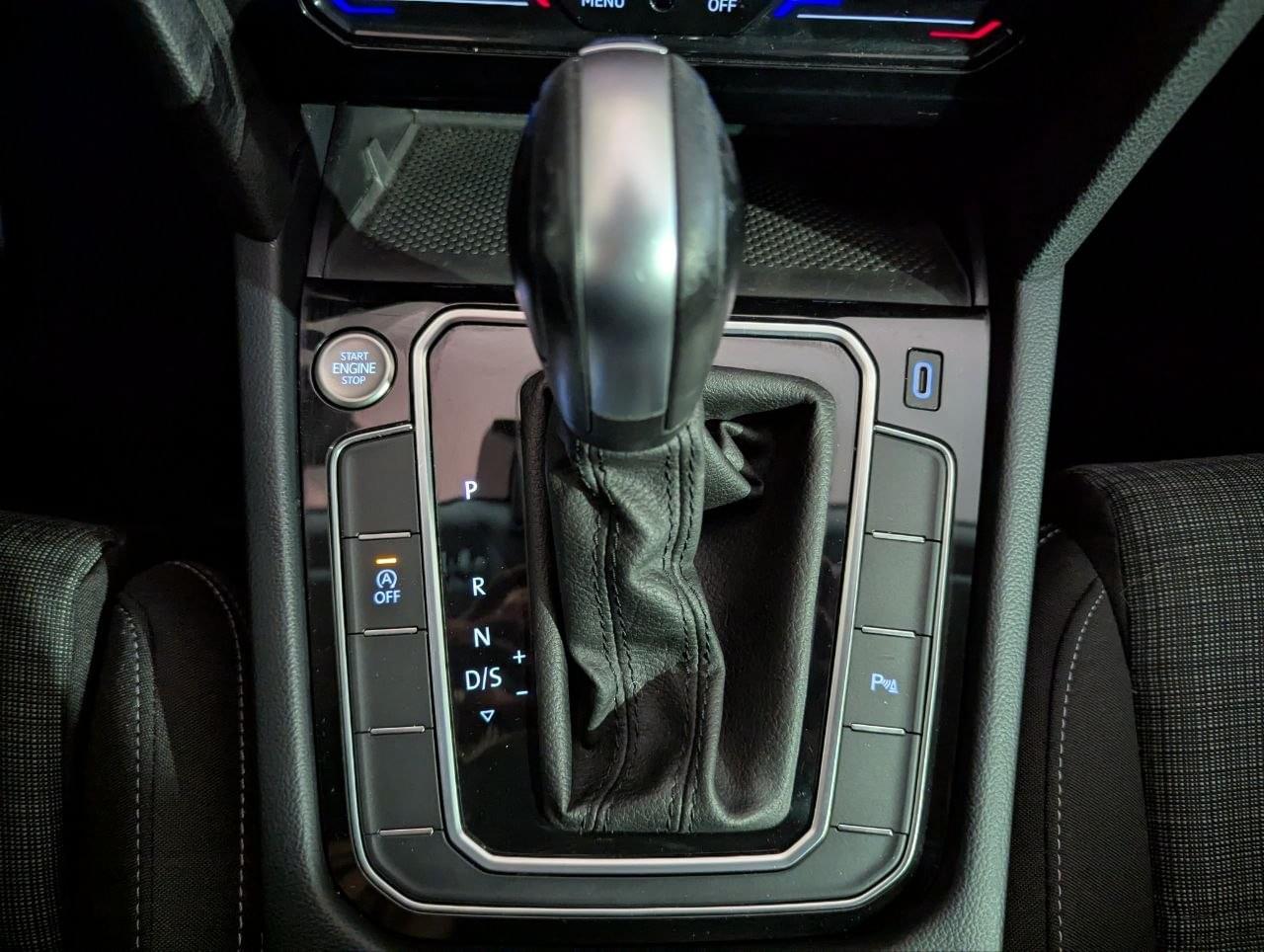 VOLKSWAGEN PASSAT VARIANT EXECUTIVE 2.0 TDI 110KW DSG 33