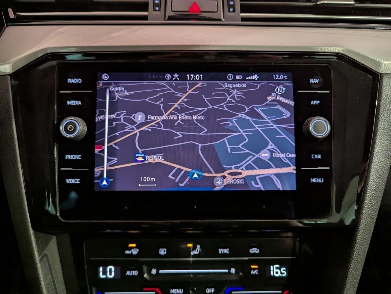 VOLKSWAGEN PASSAT VARIANT EXECUTIVE 2.0 TDI 110KW DSG 38