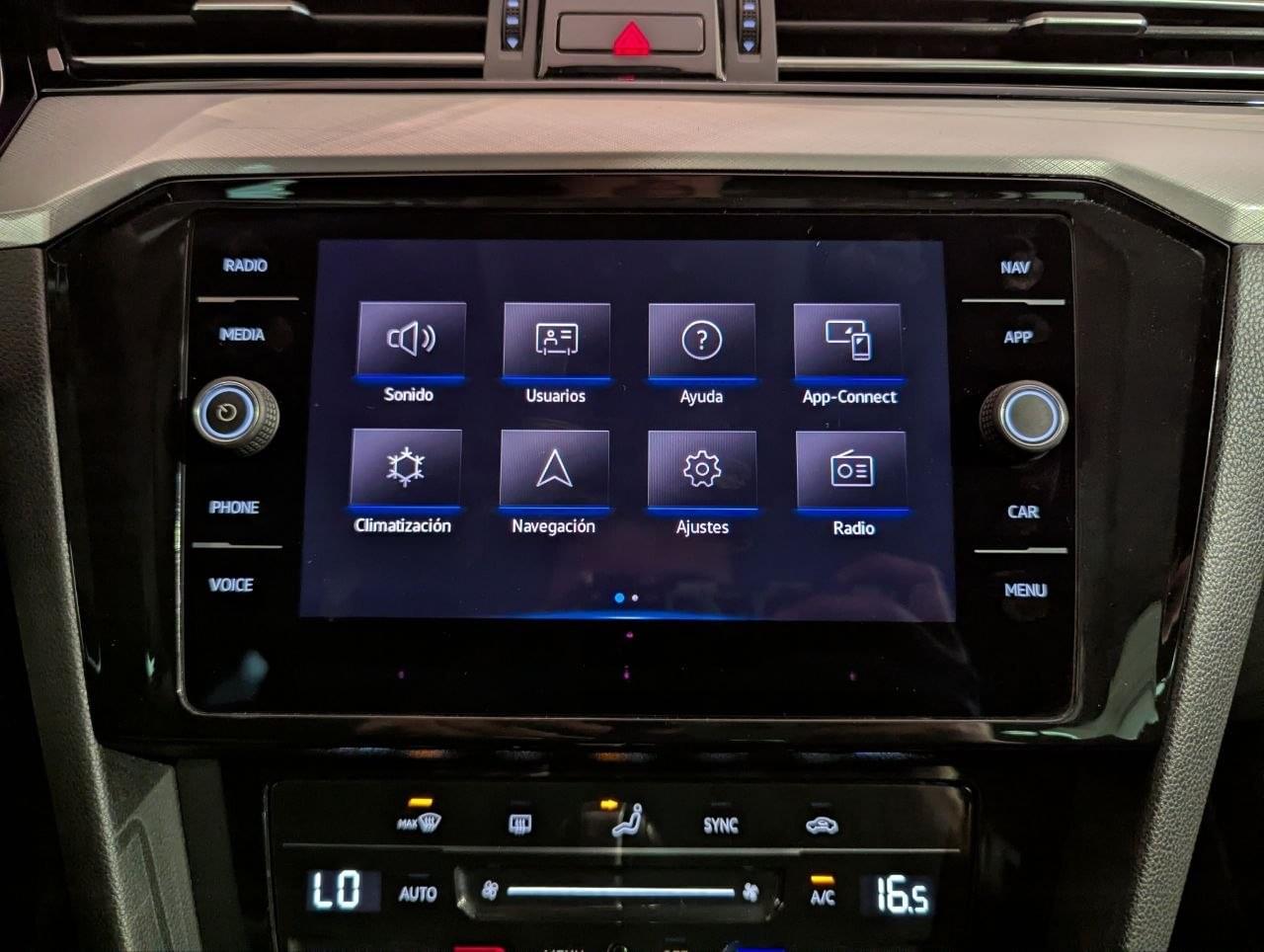 VOLKSWAGEN PASSAT VARIANT EXECUTIVE 2.0 TDI 110KW DSG 40