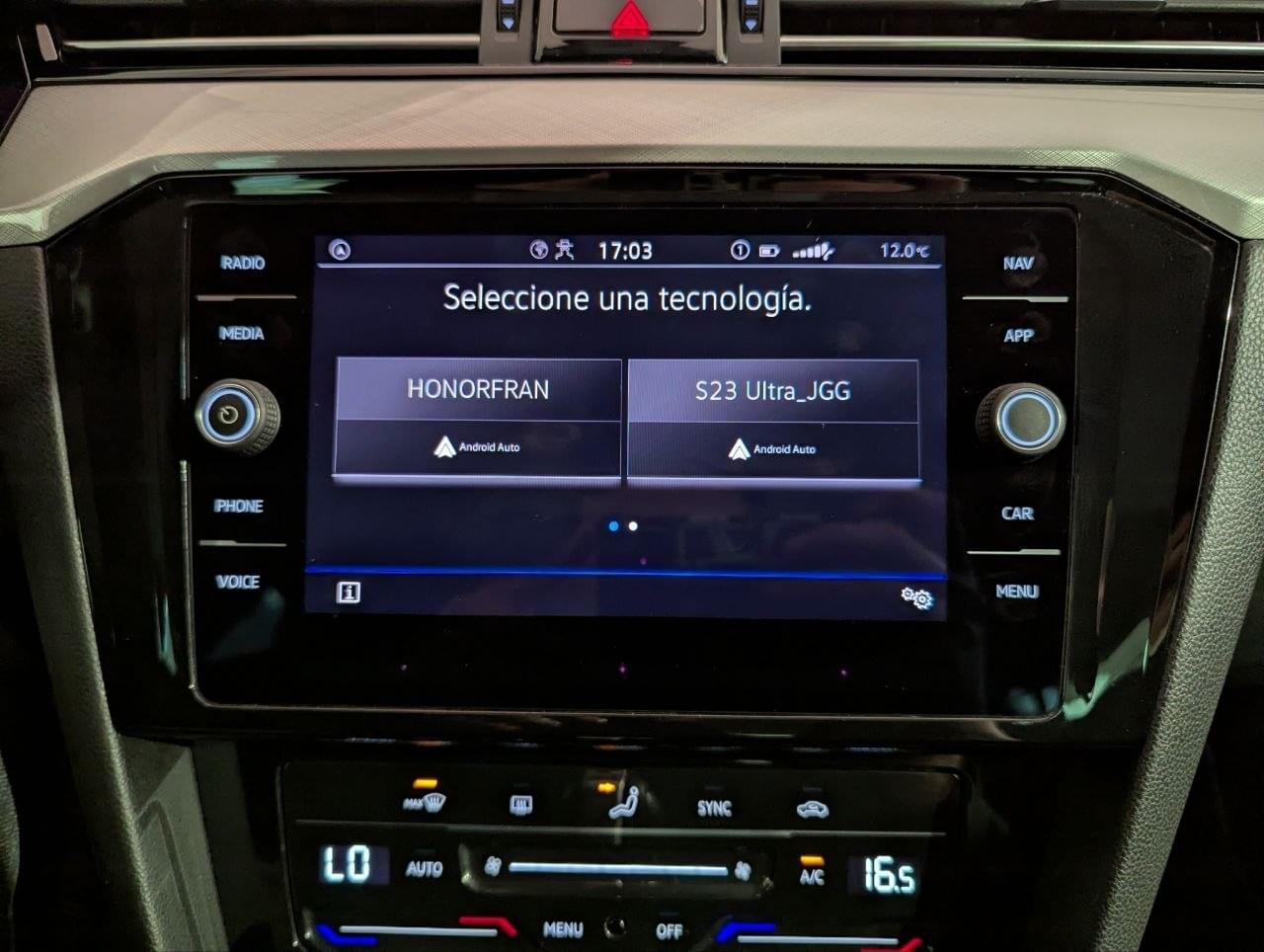 VOLKSWAGEN PASSAT VARIANT EXECUTIVE 2.0 TDI 110KW DSG 44