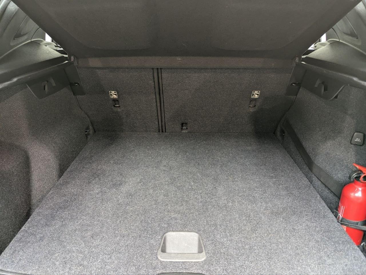 VOLVO XC40 D3 2.0 150CV MOMENTUM 21 