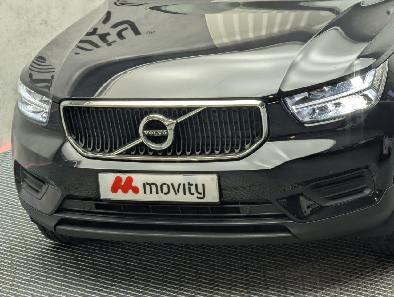 VOLVO XC40 D3 2.0 150CV MOMENTUM 6 