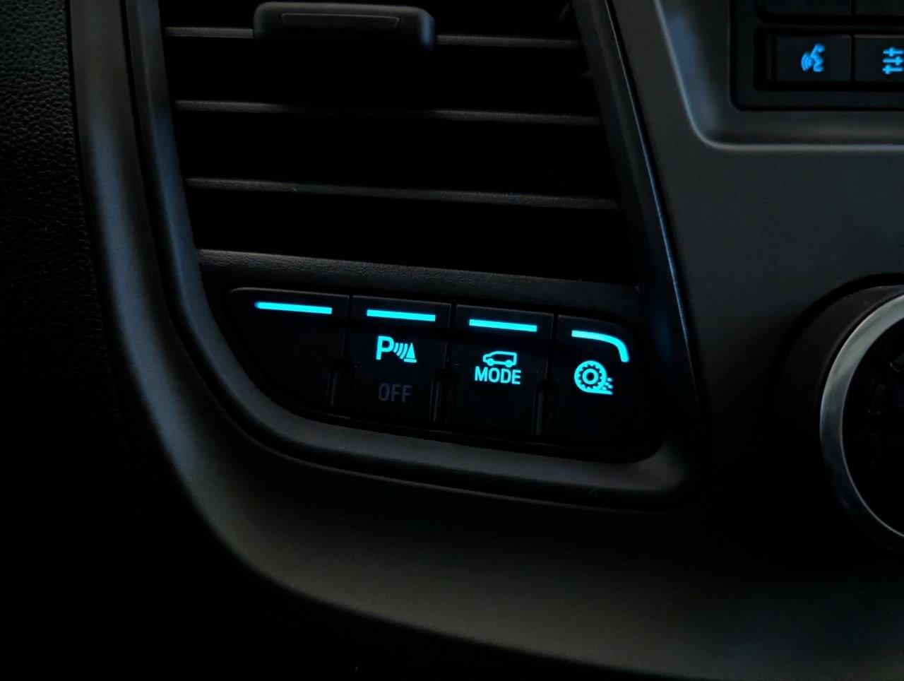 FORD TRANSIT CUSTOM FURGON 300 L2 AUT 2.0TDCI 130CV MHEV 33 