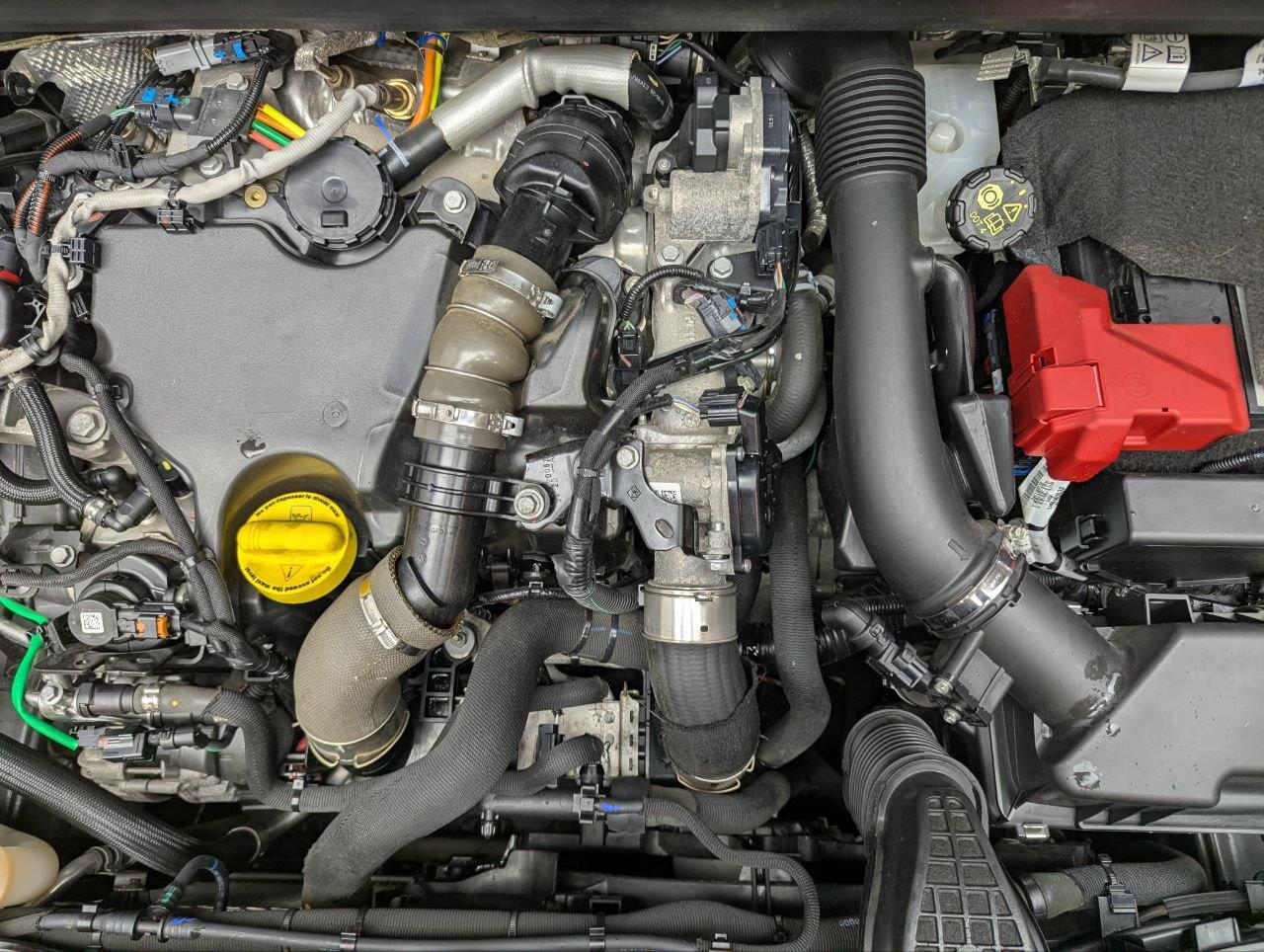 RENAULT CAPTUR ZEN BLUE DCI 115CV 11 