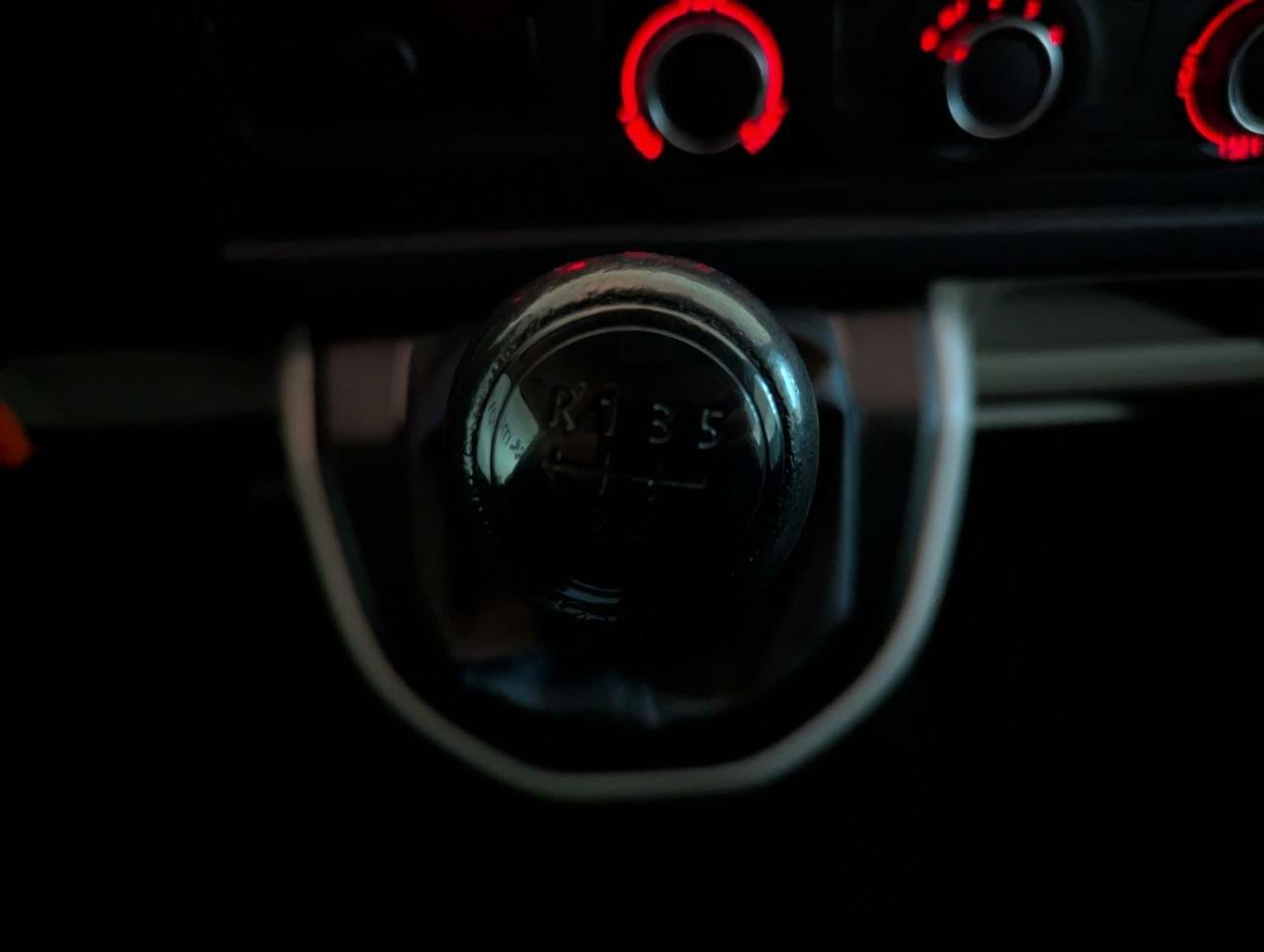 VOLKSWAGEN TRANSPORTER FURGON 2.0TDI 102CV L2 H2 24 