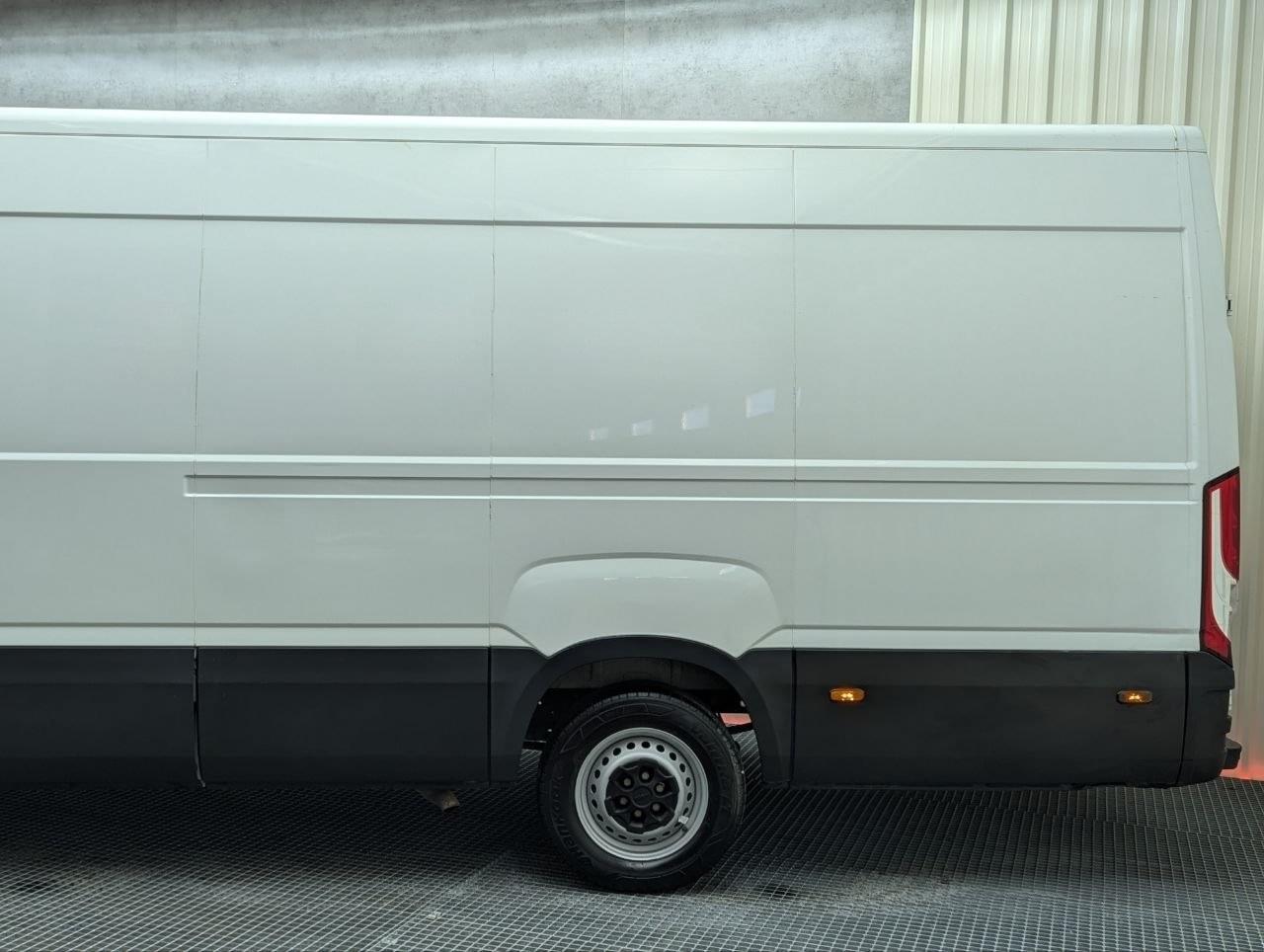 IVECO DAILY 35S16 L4 H2 156CV 7