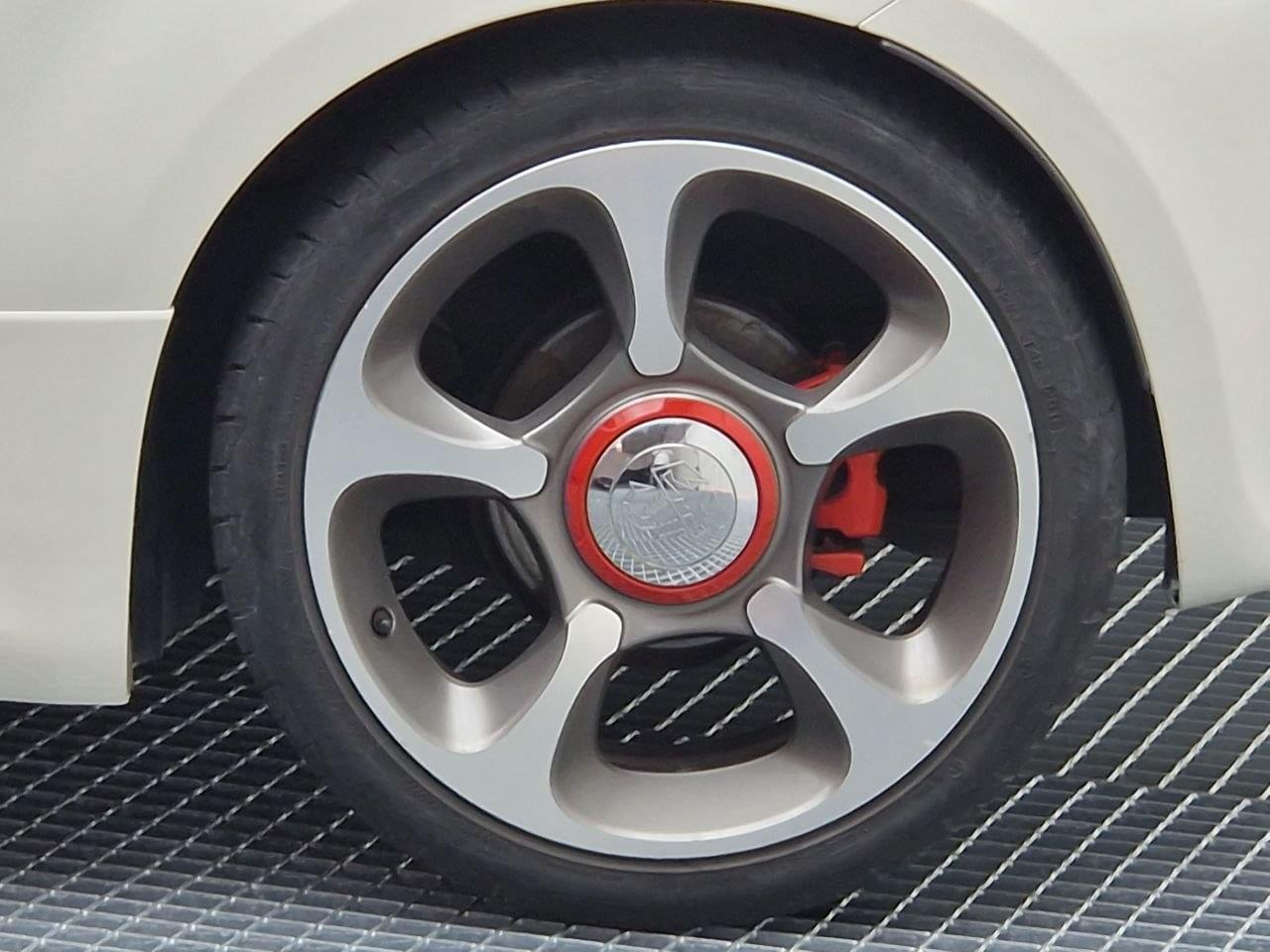 ABARTH 500 595 1.4 16V TJet 140CV SECUENCIAL 10 
