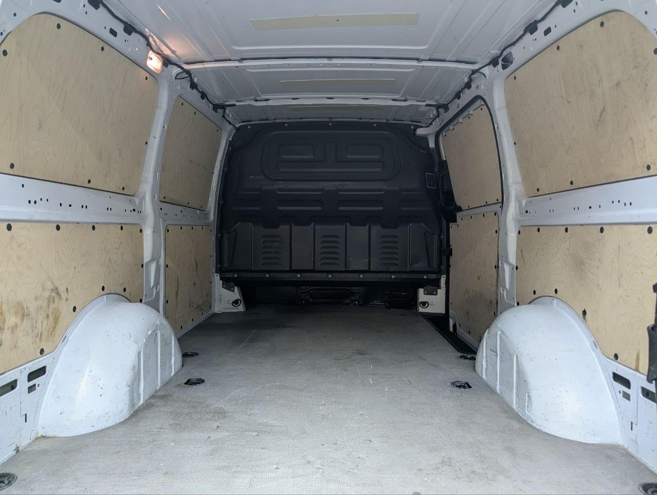 MERCEDES VITO FURGON 114CDI AUTO 136CV 23