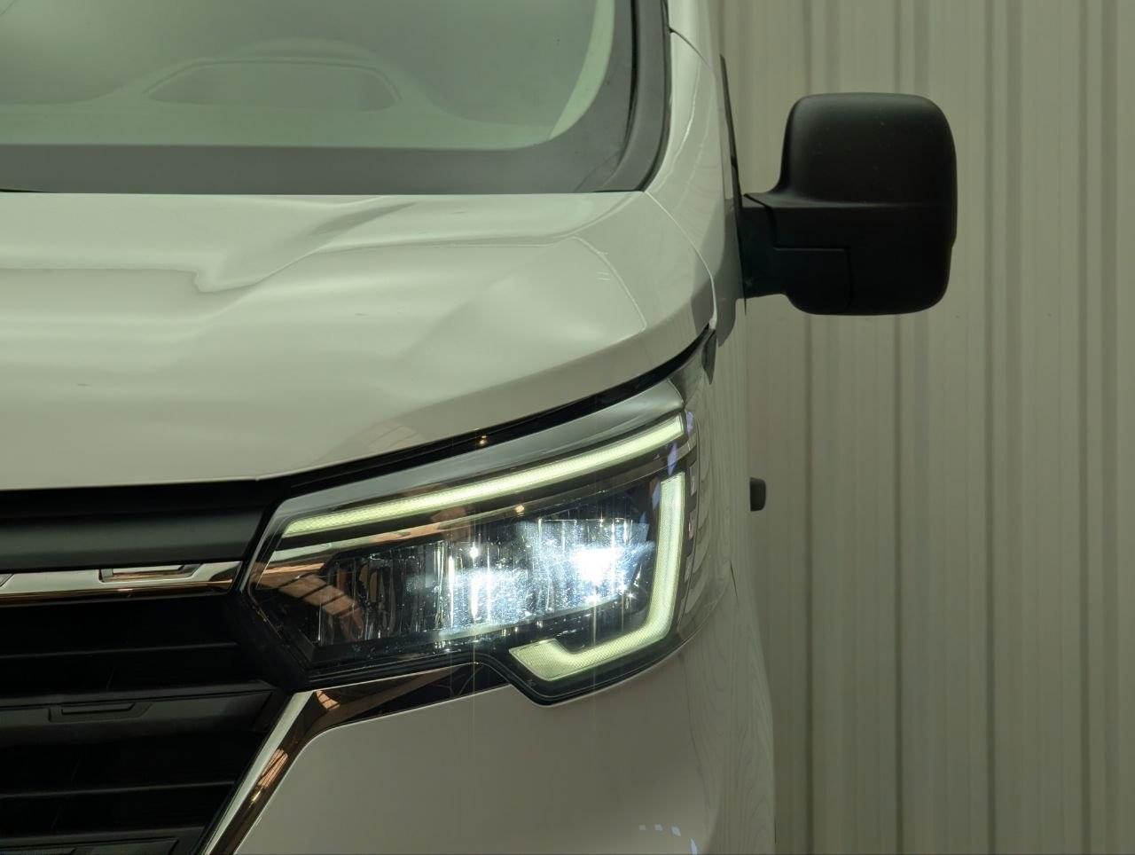 RENAULT TRAFIC FURGON 2.0 BLUEDCI 130CV L2H1 5