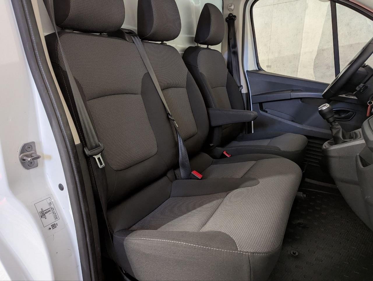 RENAULT TRAFIC FURGON 2.0 BLUEDCI 130CV L2H1 22 