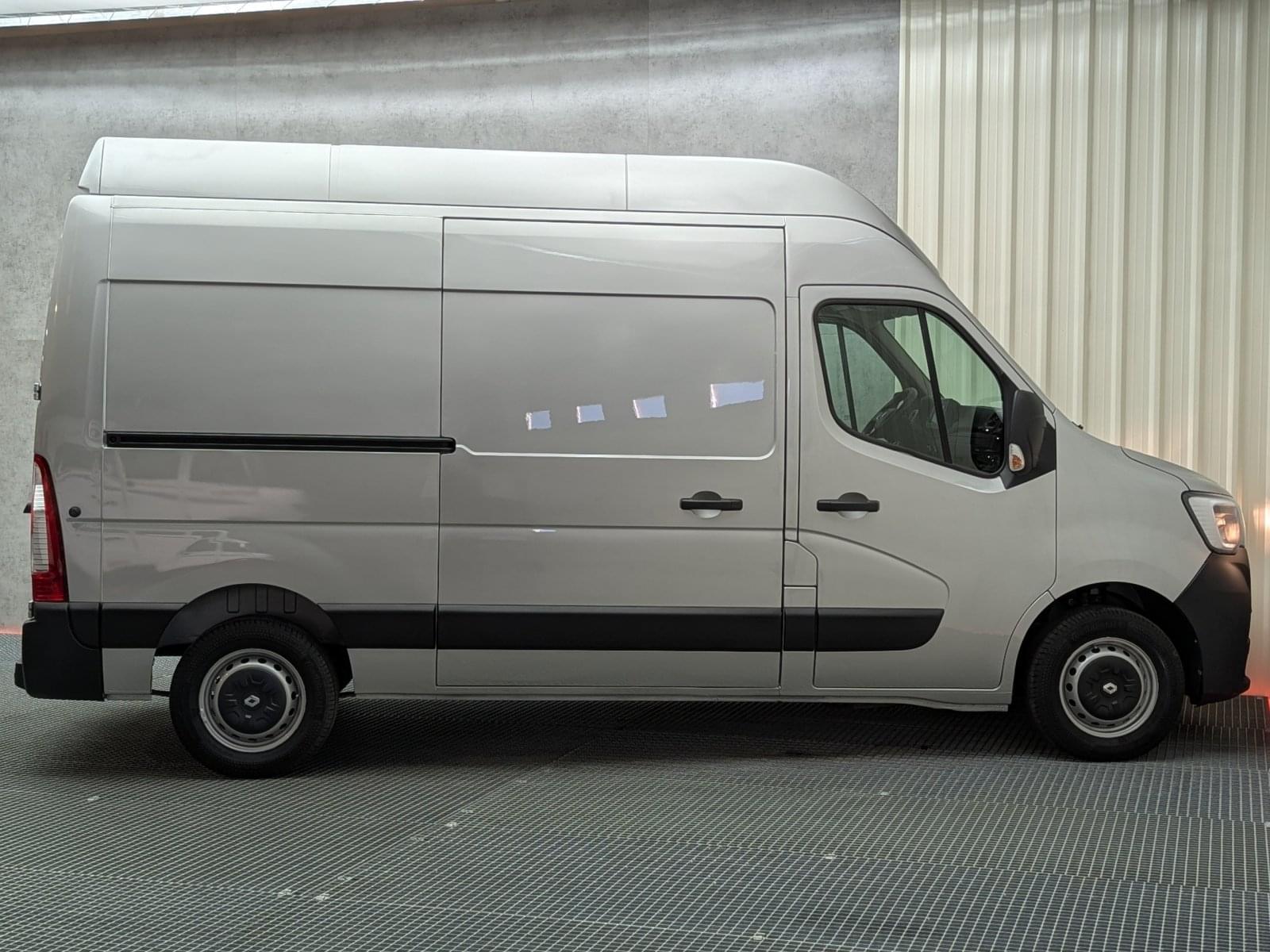 RENAULT MASTER FURGON DCI 135CV L2H3 15